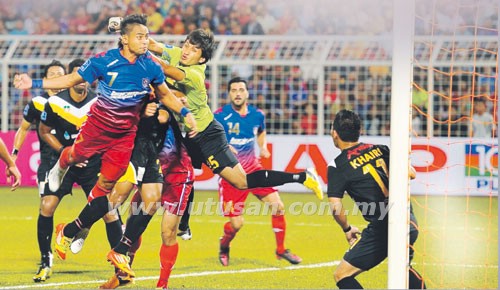 Perak vs JDT aidil menjaringkan gol