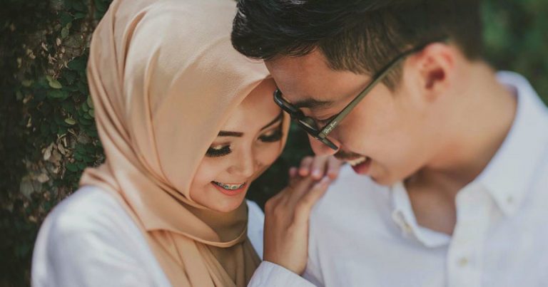 Mahukan Hubungan Suami Isteri Sentiasa Mesra, Amalkan Baca Al Mathurat Pagi Petang Sampai Doa Terakhir
